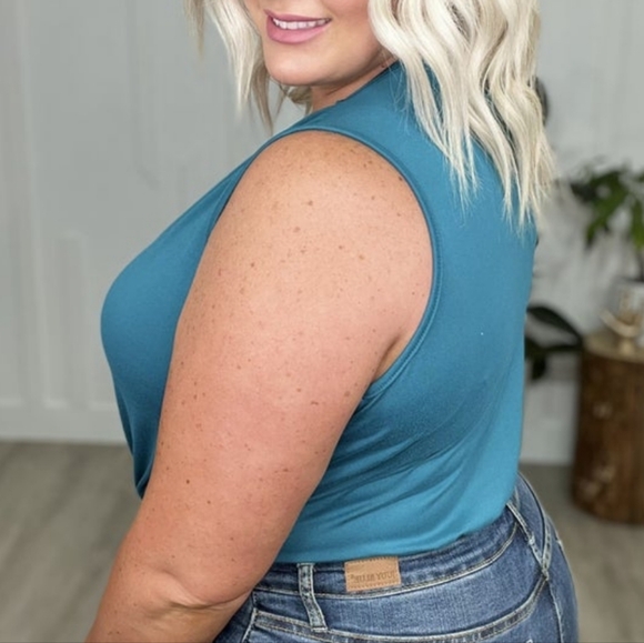 NWOT White Birch 2X Cross Over Body Suit - Picture 2 of 7